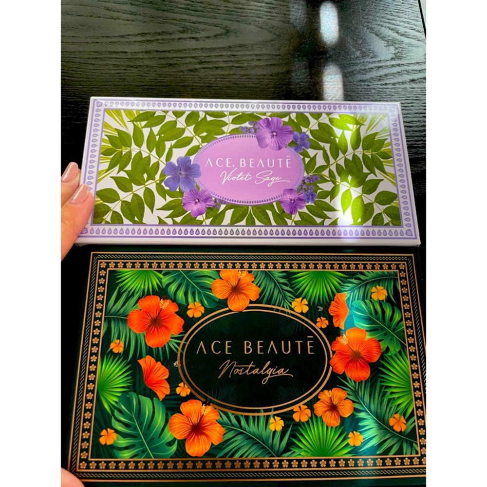 ACE BEAUTE EYESHADOW PALETTE BUNDLE